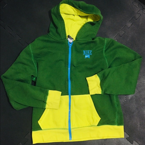 nike hoodie 158 nike hoodie 158